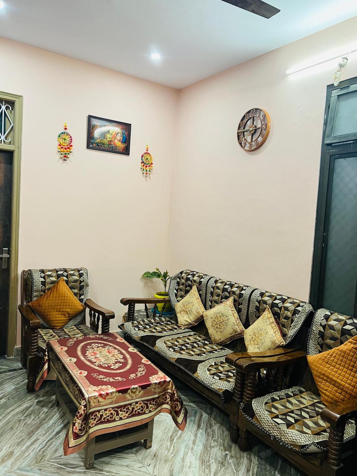 Annapurna Apartment Varanasi
